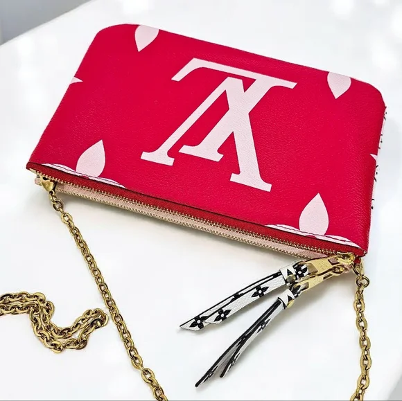 ✨️Authentic Louis Vuitton Monogram Double Zip Pochette Crossbody Bag - Picture 4 of 15